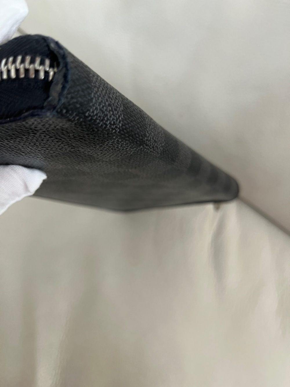 Louis Vuitton Damier Graphite Zip-Around Wallet with Silver Hardware Unisex - Picture 3 of 12